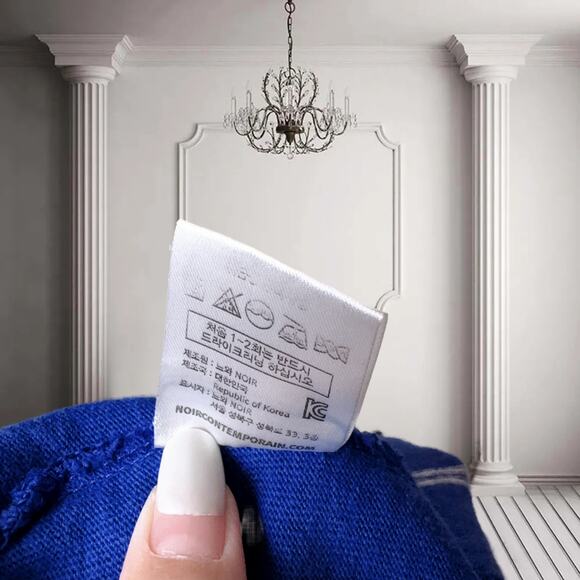 Women's Noir Contemporain Striped Long Sleeve Tee (Navy OS) - Picture 6 of 6